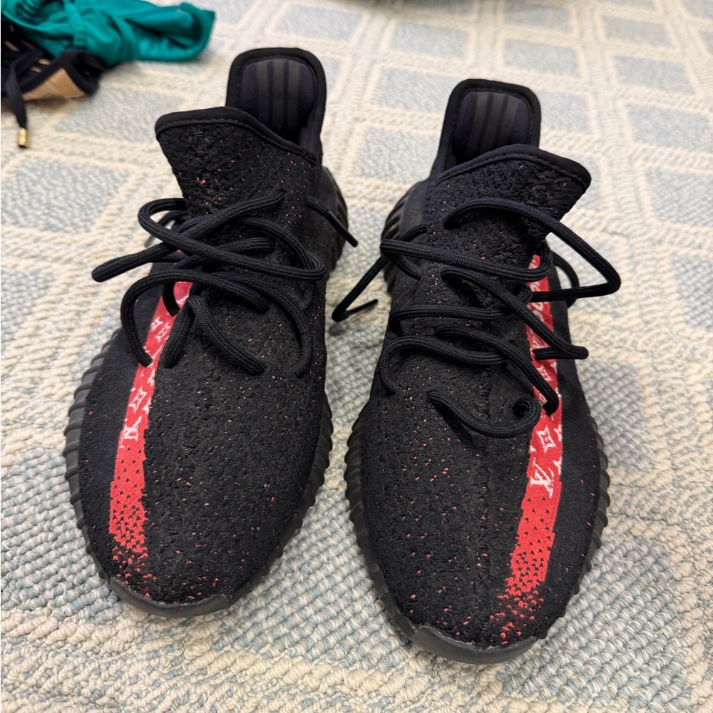 Yeezy Black and Red Sneakers - Picture 2 of 3